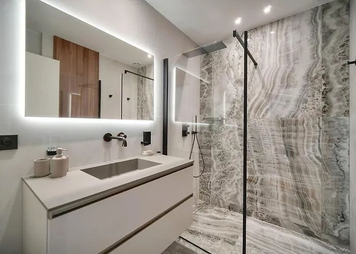 شقة 1 Bedroom - M6 كان
