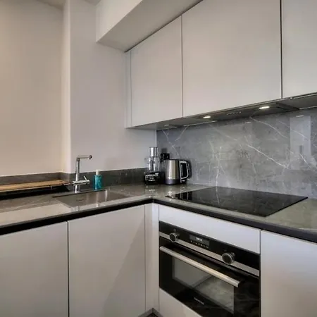 1 Bedroom - M6 Appartement Cannes